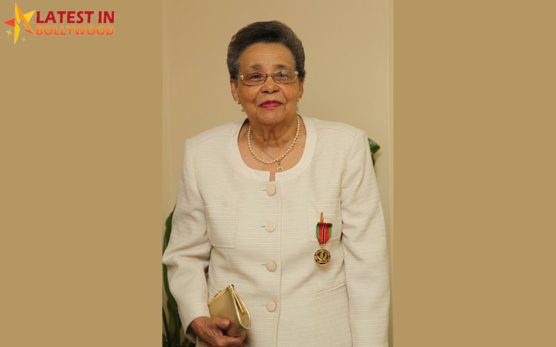 Former Newsday Editor Suzanne Mills Parents