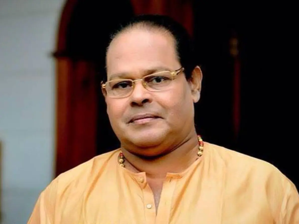 Aka Vareed Thekkethala Wife – Discover the inspiring life of Aka Vareed Thekkethala, Children, Net Worth & More Aka Vareed Thekkethala Wife